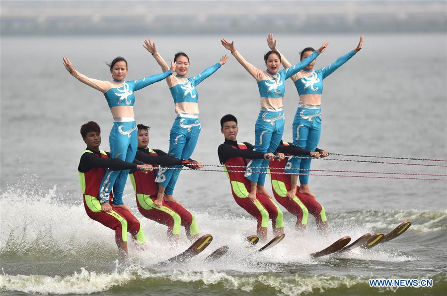 Chine : 3e Tournoi international de ski nautique de Yihe