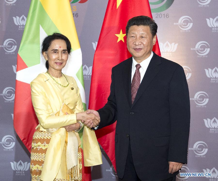 Le président chinois rencontre la Conseillère spéciale de l'Etat du Myanmar pour discuter de la coopération bilatérale