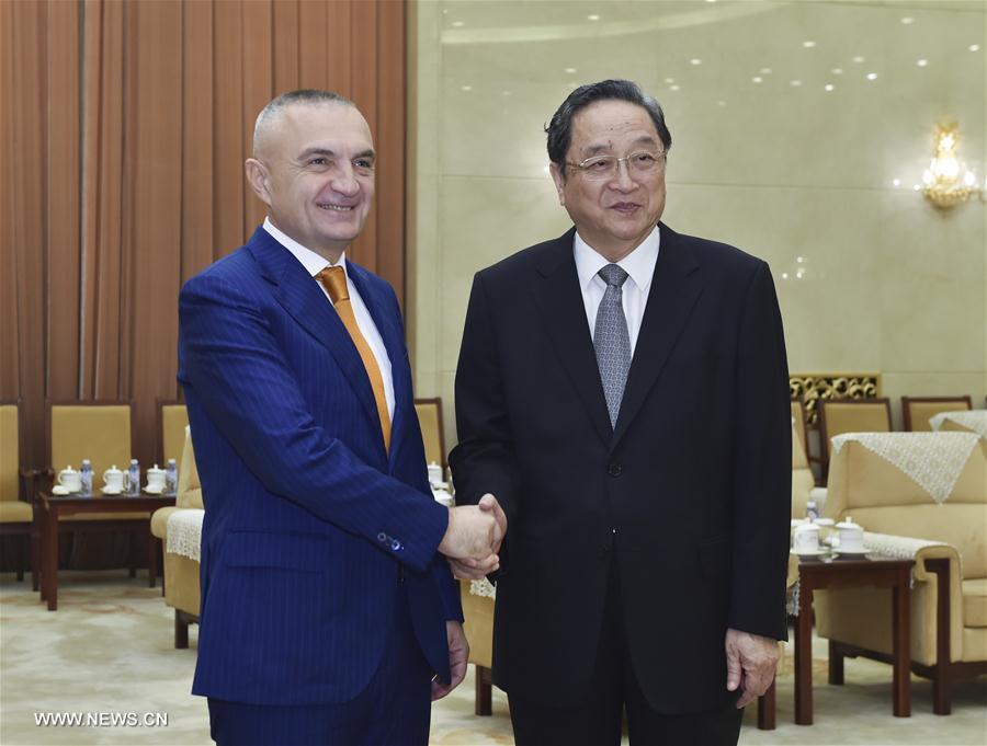 Yu Zhengsheng rencontre le président de l'Assemblée d'Albanie