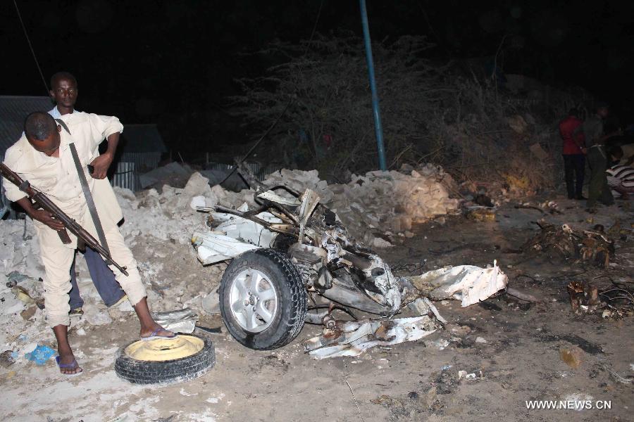 Au moins deux morts et quatre blessés dans un attentat suicide à la bombe à Mogadiscio