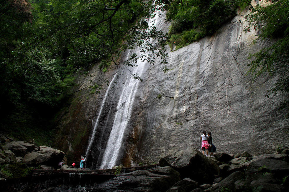 Les merveilles du Nord du Mont Taibai : le Parc forestier de la Vallée de la Rivière Rouge