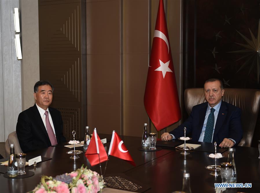 Le président turc salue les contacts fréquents de haut niveau avec la Chine