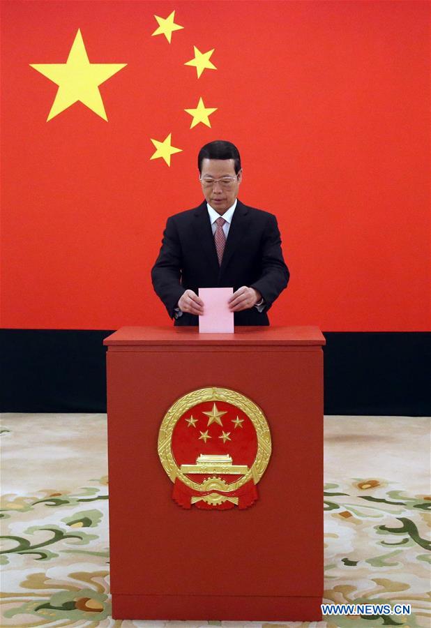 Xi Jinping vote aux élections législatives locales