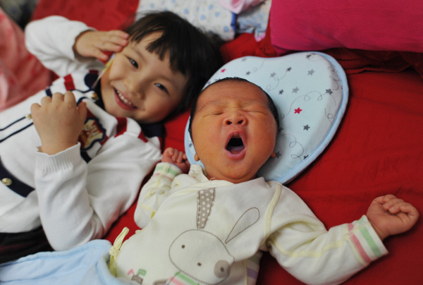 Pas de nounou, pas de deuxième enfant en Chine