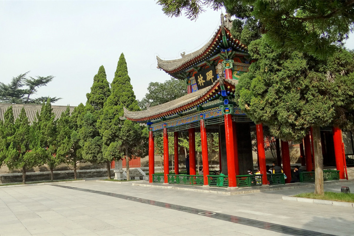 Le rempart de Xi'an et la Forêt des Stèles lancent un billet d'entrée jumelé
