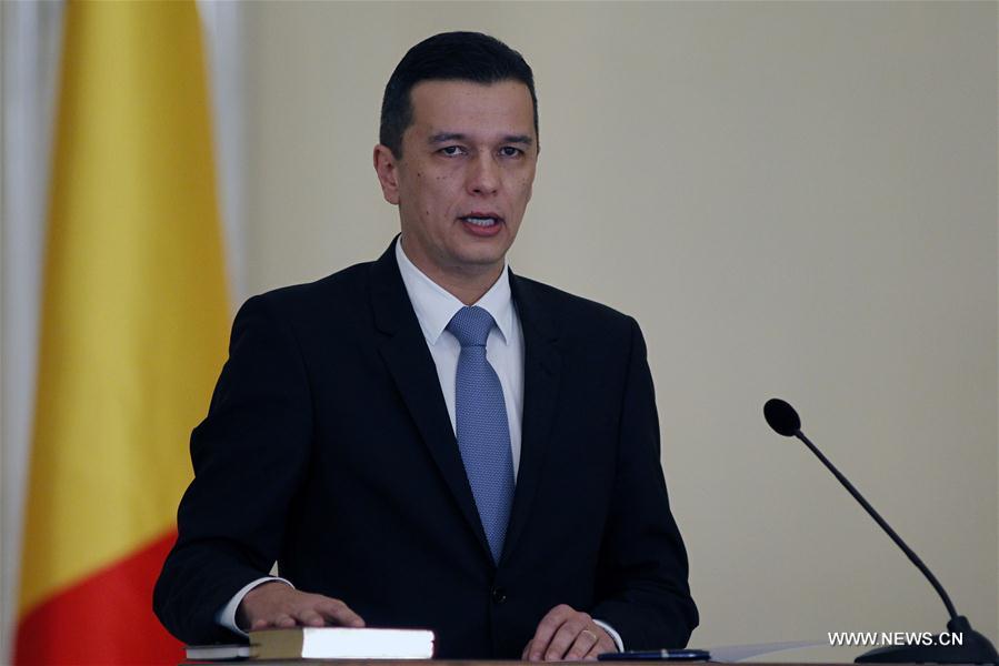 Le nouveau gouvernement roumain a prêté serment