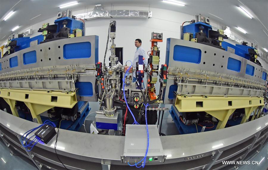 La Chine développe le laser à électrons libres UVE le plus lumineux au monde