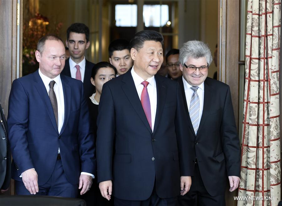 Xi Jinping salue le rôle des échanges interparlementaires dans la promotion des relations sino-suisses