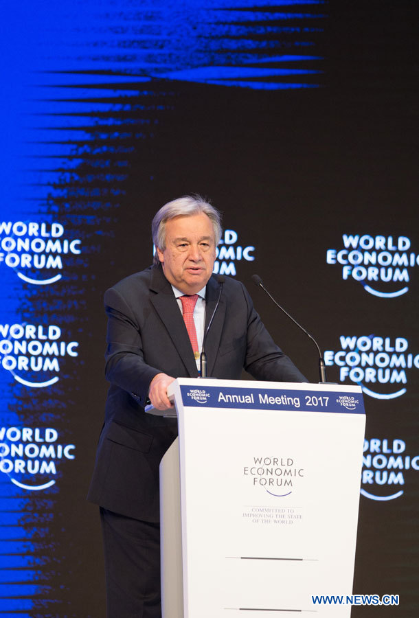 Le chef de l'ONU plaide pour un renforcement du partenariat avec le secteur privé à Davos