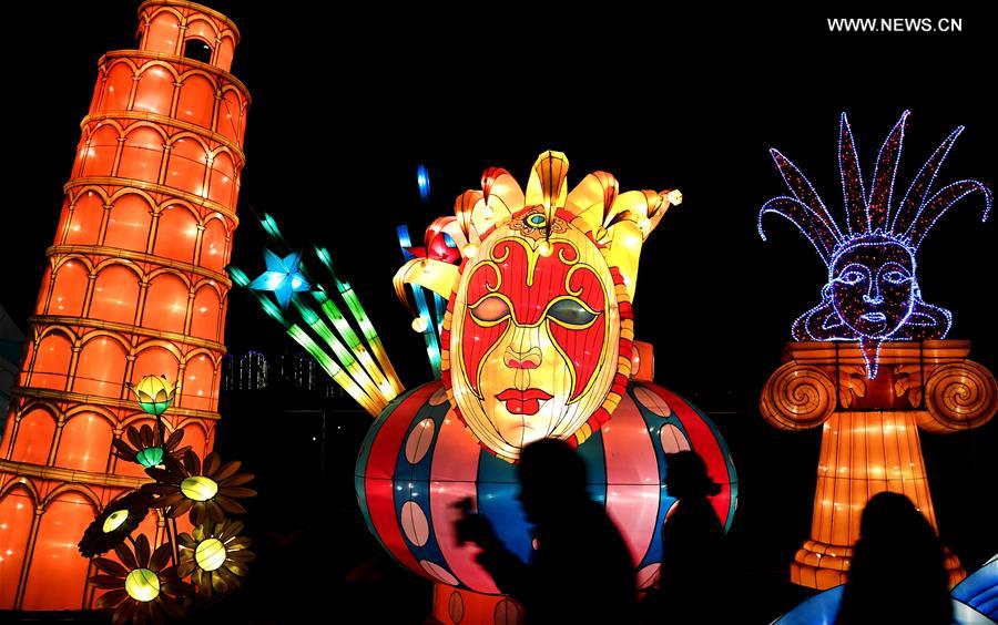 Le festival des lumières « une Ceinture et une Route » dans le Shaanxi