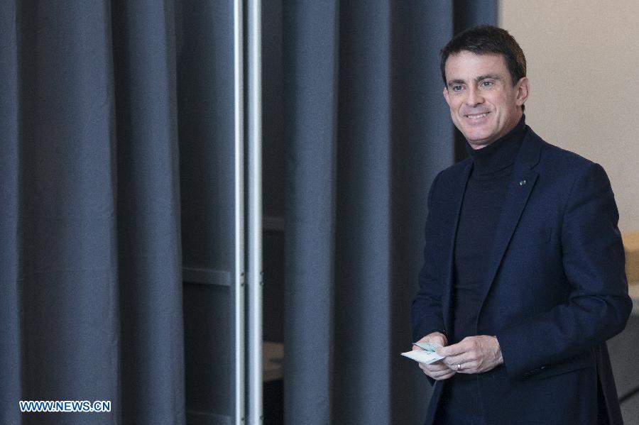 France : Benoît Hamon et Manuel Valls qualifiés pour le second tour