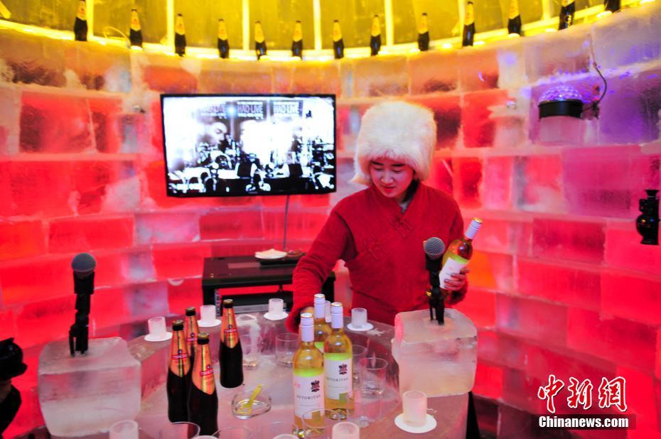 Ouverture d'un bar de glace à Shenyang
