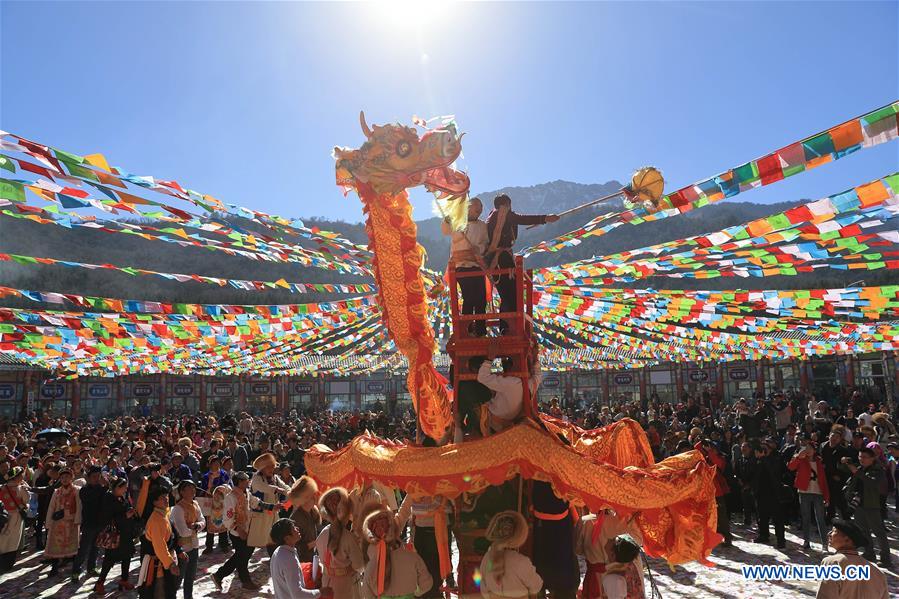 Chine : célébrations du festival Shangjiu au Sichuan