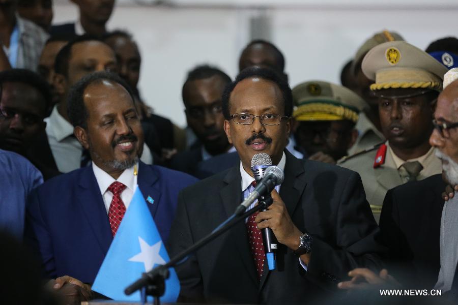 Un ex-Premier ministre élu président de Somalie