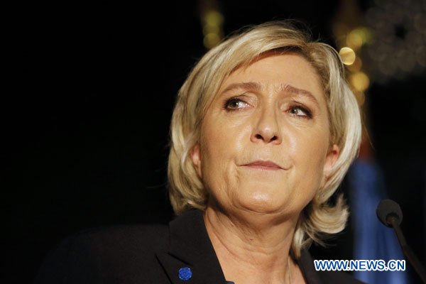 Marine Le Pen surfe sur les remous de la campagne présidentielle