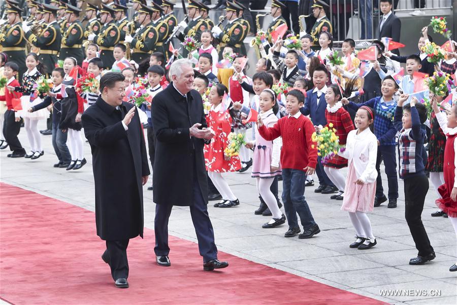 La Chine et la Serbie s'engagent à renforcer l'amitié et la coopération