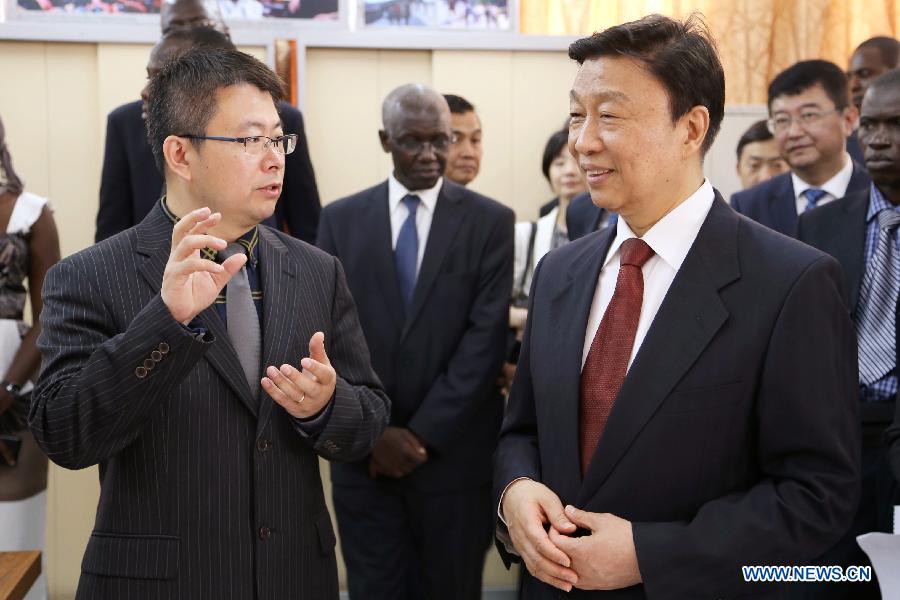 Le vice-président chinois salue l'Institut Confucius pour son rôle dans la promotion de l'amitié sino-sénégalaise