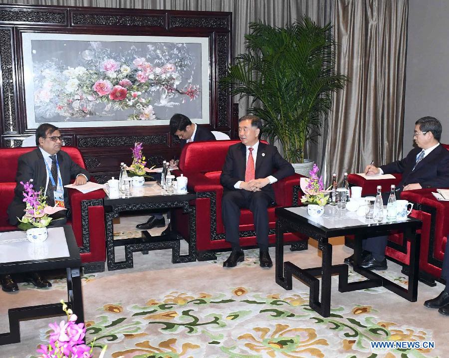 Le vice-PM chinois Wang Yang exhorte à la coopération dans le cadre de 