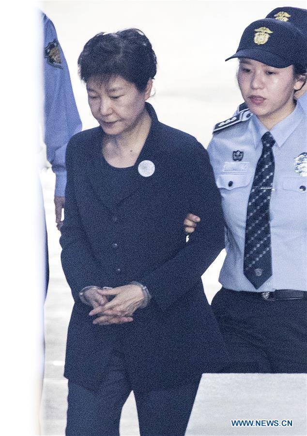 Corée du Sud : ouverture du procès pour corruption de l'ancienne présidente Park Geun-hye