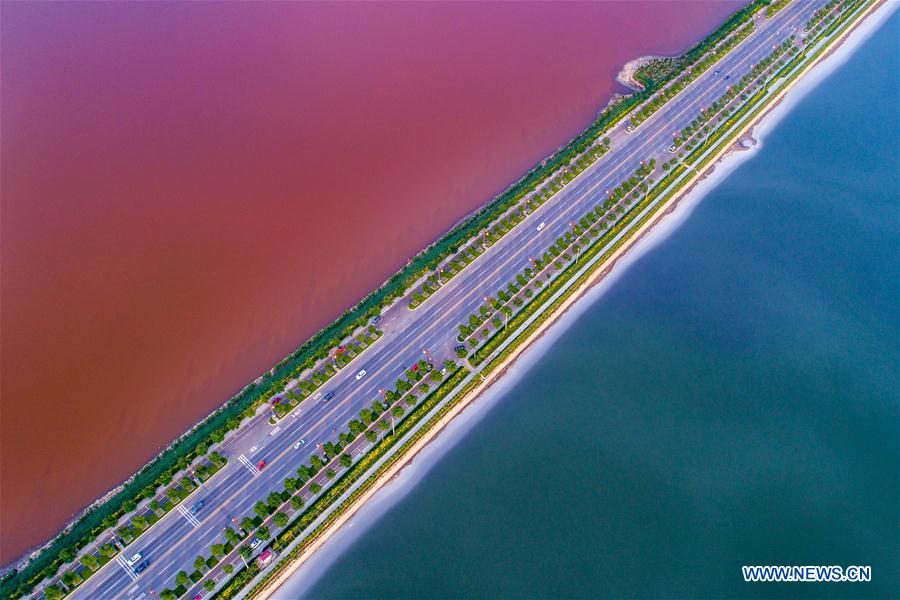 Le Shanxi tout en couleur avec ses lacs salés 