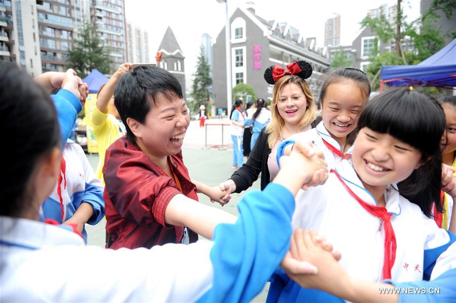 Célébrations de la Journée internationale de l'enfance en Chine