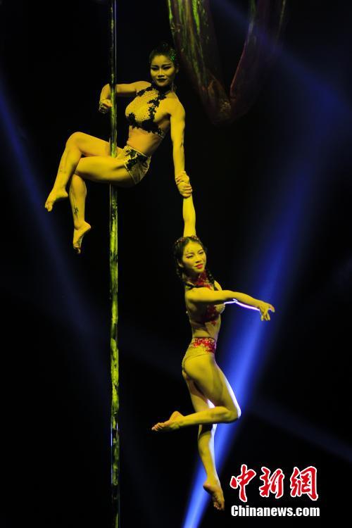 7e championnat de pole dancing à Tianjin 