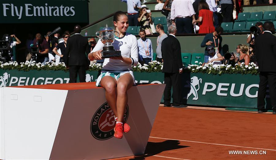 France : Jelena Ostapenko remporte Roland-Garros