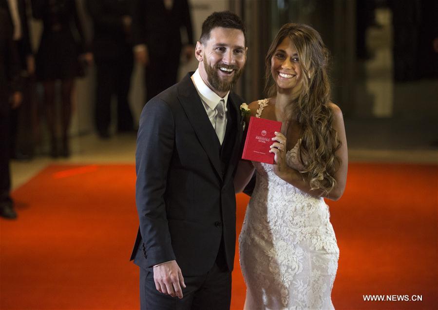 La cérémonie de mariage de Lionel Messi et Antonella Roccuzzo se tient en Argentine