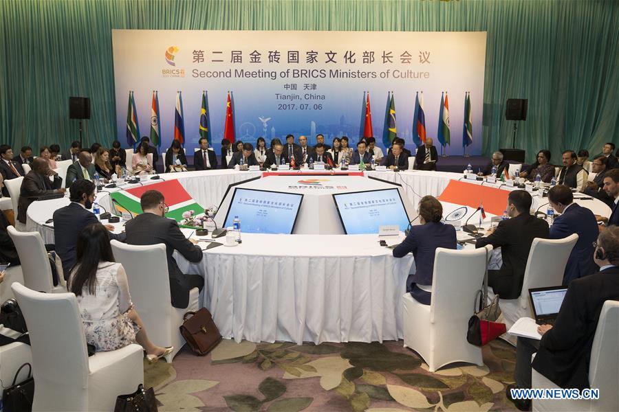 Les pays des BRICS s'engagent à promouvoir les échanges et la coopération culturels