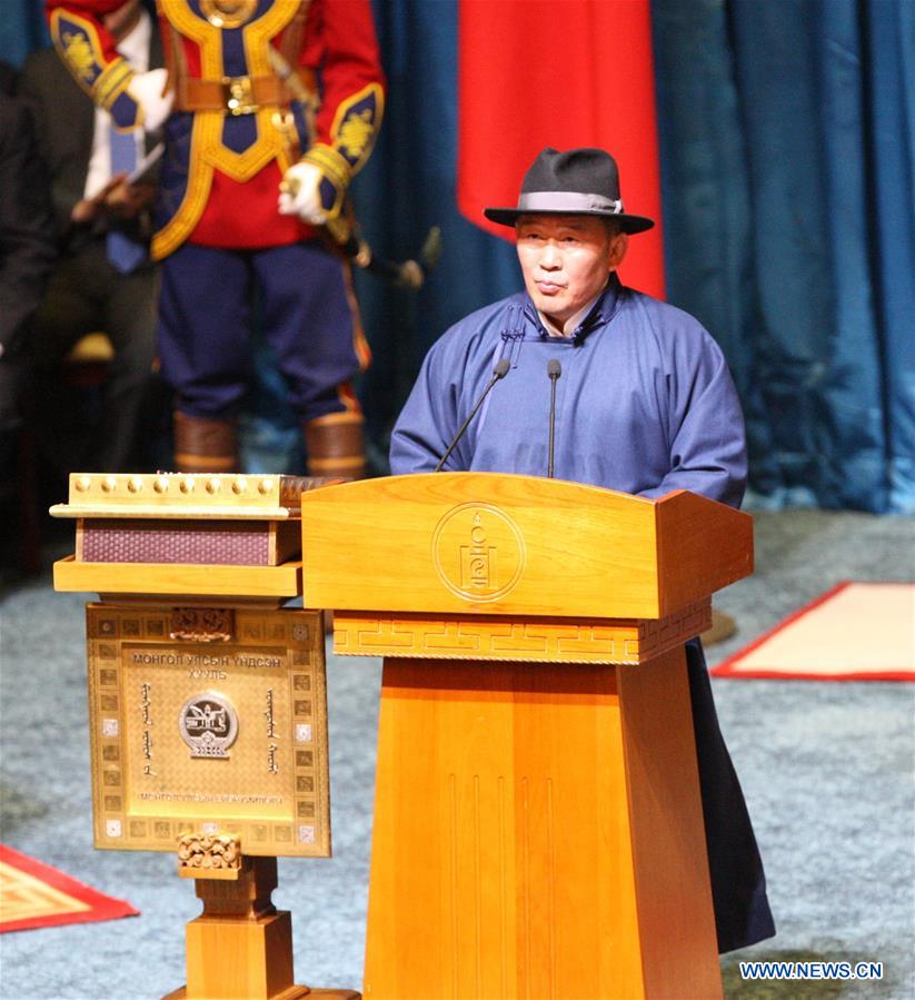 Mongolie : investiture du président Battulga Khaltmaa