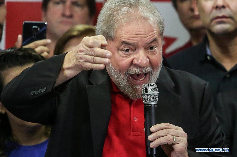 Brésil : Lula veut être candidat à la présidentielle en 2018 malgré sa condamnation pour corruption