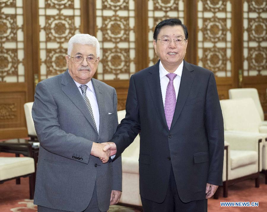 Le plus haut législateur chinois rencontre le président palestinien