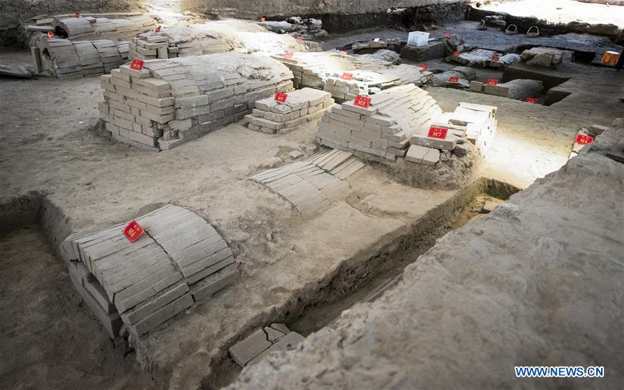 Découverte de la tombe de l'auteur dramatique Tang Xianzu dans l'est de la Chine