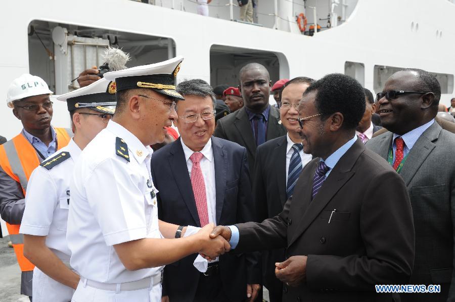 L'hôpital naval chinois Arche de la paix offrira des services médicaux gratuits en Sierra Leone