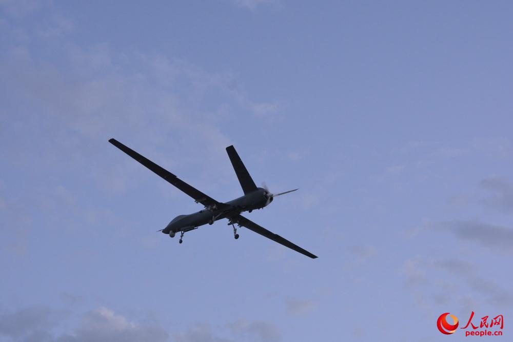 Caihong 5 : manœuvre à tirs réels pour le drone chinois