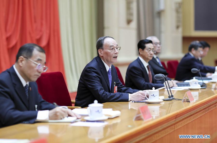 L'organe suprême de la discipline du PCC organise une session plénière et approuve un rapport d'activité