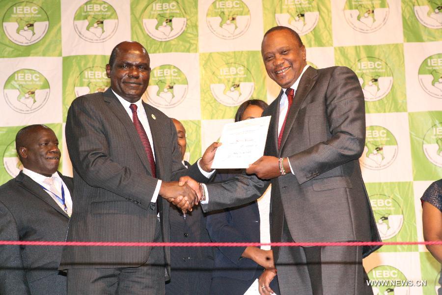 Kenya : Kenyatta déclaré vainqueur du nouveau scrutin présidentiel, promet de respecter l'état de droit