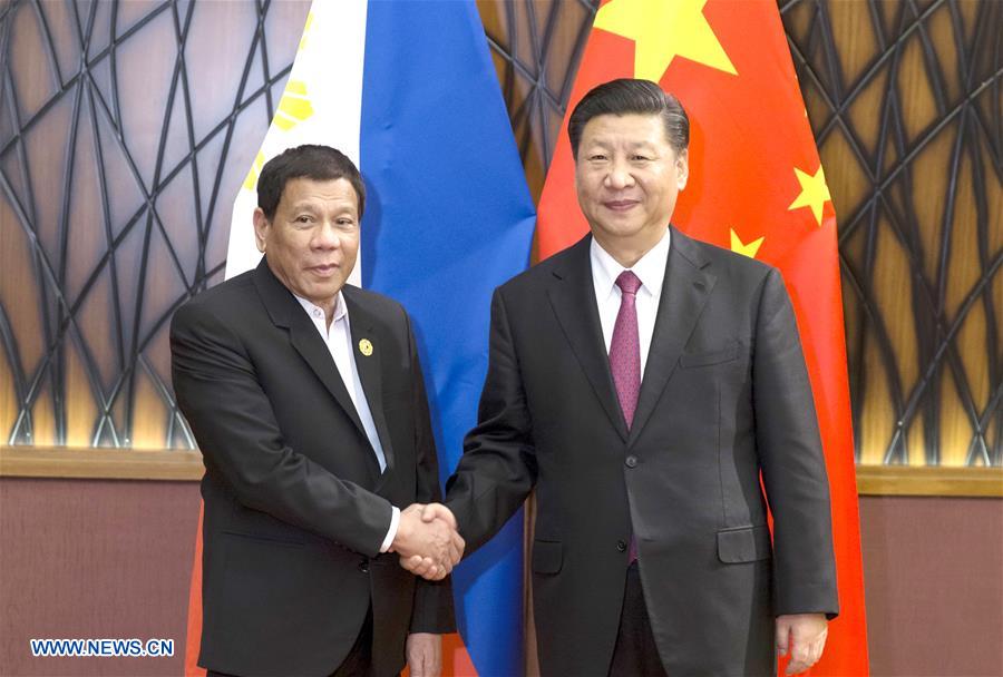 Xi et Duterte discutent des moyens de renforcer les relations sino-philippines