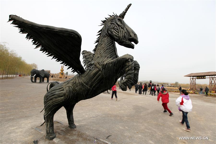 Superbes sculptures de pneus dans le Shandong