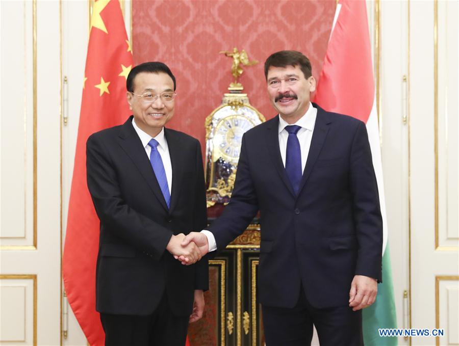 Le Premier ministre chinois s'engage à renforcer la coopération avec la Hongrie