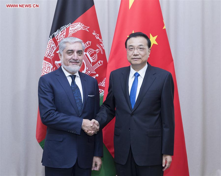 La Chine est prête à jouer un rôle constructif dans la reconstruction de l'Afghanistan, selon Li