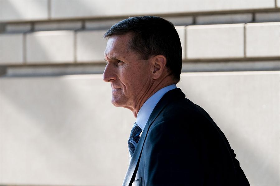Flynn plaide coupable d'avoir fait de fausses déclarations au FBI, la Maison Blanche minimise l'implication