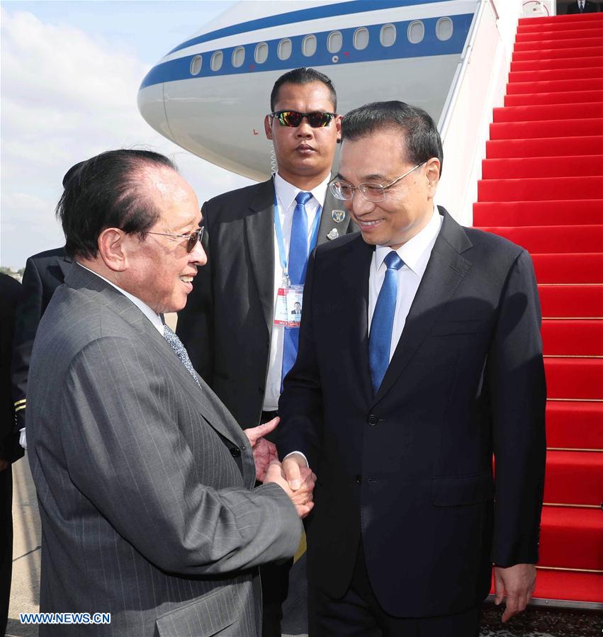 Arrivée du PM chinois au Cambodge pour la 2e réunion des dirigeants de la LMC et une visite officielle