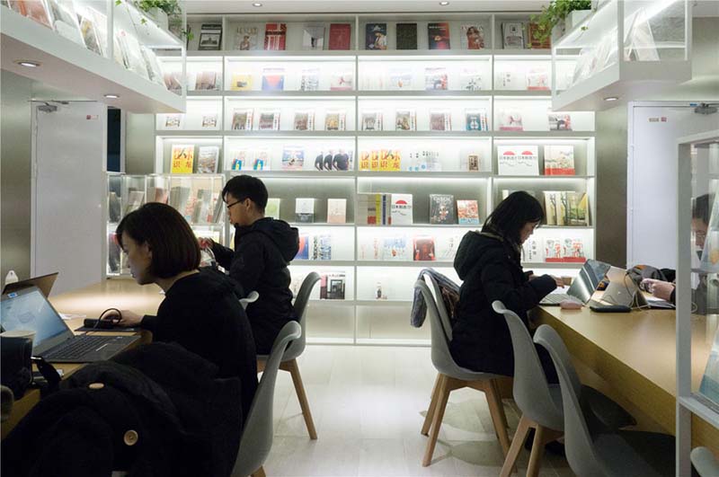 Une nouvelle librairie multifonctionnelle à Shanghai
