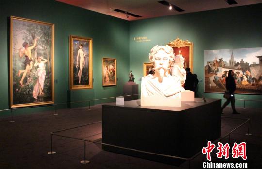 Exposition de trésors artistiques français au Musée national de Beijing