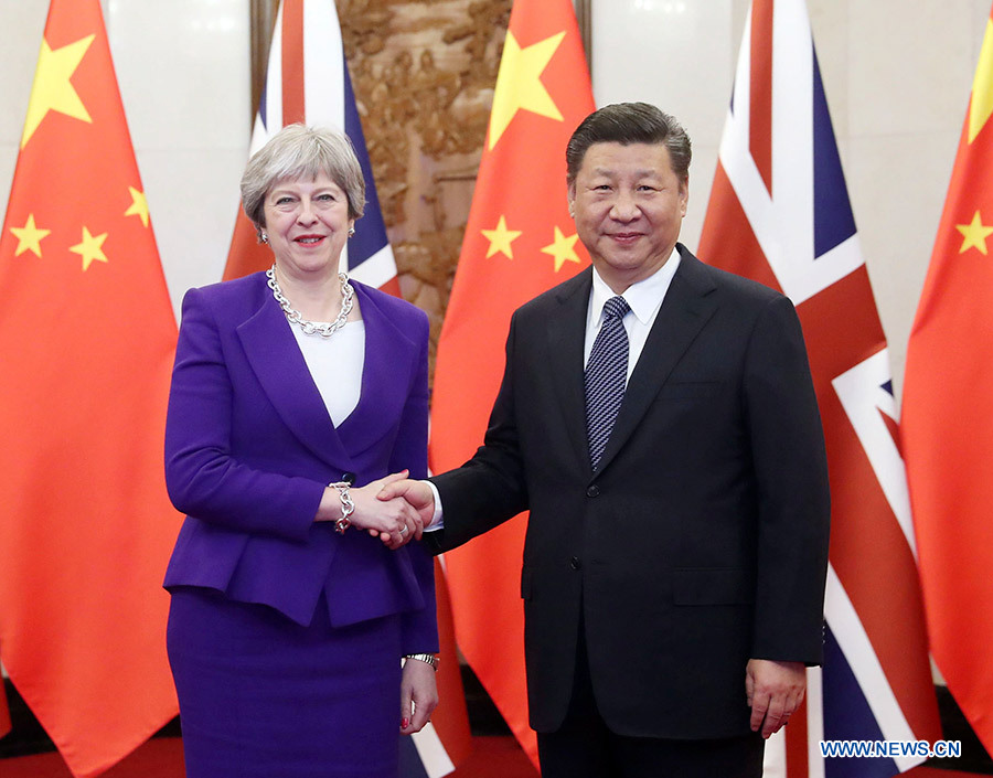 Xi Jinping rencontre Theresa May, appelant à de meilleures relations sino-britanniques dans la nouvelle ère
