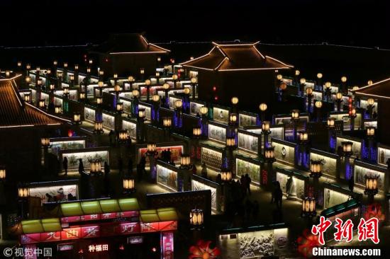 L'incroyable labyrinthe de lanternes d'une vieille ville du nord-ouest de la Chine