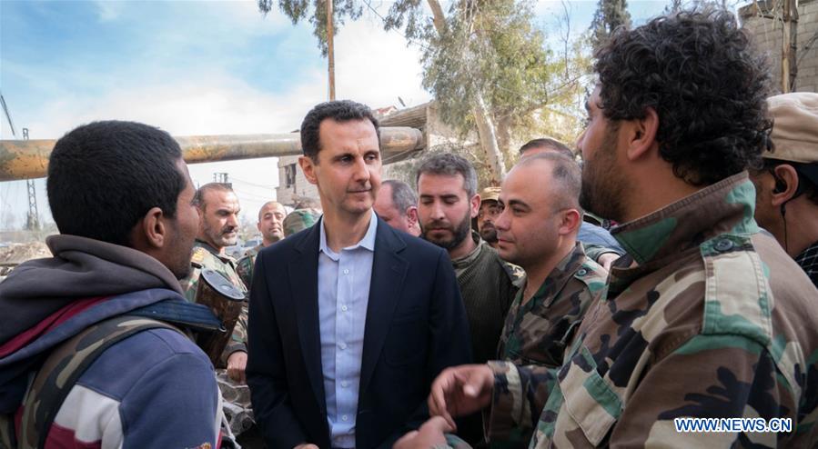 Le président syrien visite une zone située en première ligne dans la Ghouta orientale