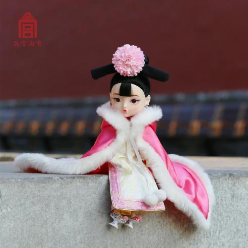 Le Palais impérial de Beijing présente des poupées Gege