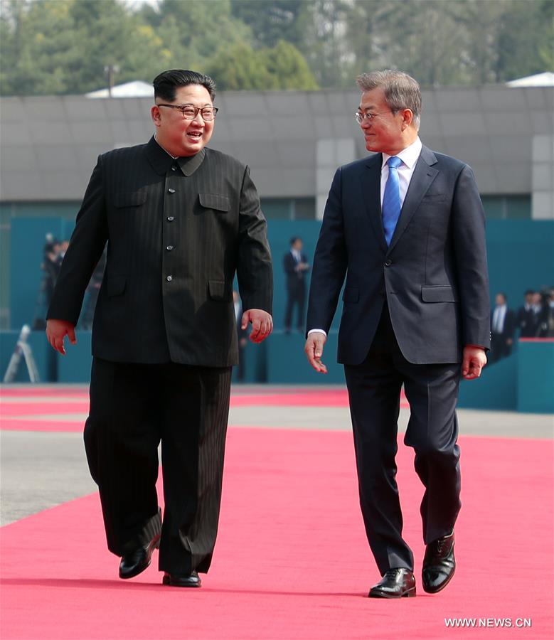 Les dirigeants de la Corée du Sud et de la RPDC commencent leurs discussions officielles